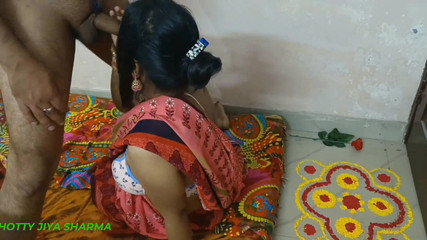 Hotty Jiya Sharmaa: XXX Gorąca Jiya Dostała właściciela, aby uzyskać rentę zrzeka się...