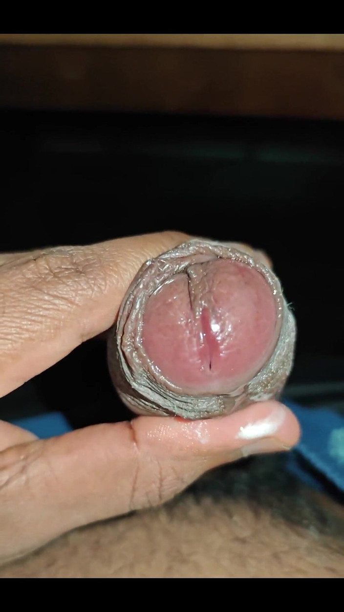 NANDgasm: Yavaşça yarağımı azdır. Dölümün içinde sırılsıklam.