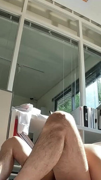 Modelka TV - Nadržená kancelář