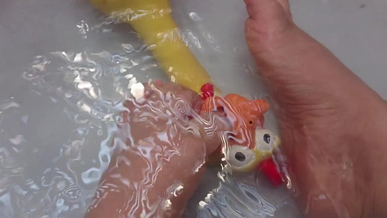 DanaDom20: Playing in the water mith my feet