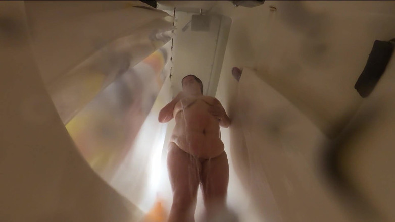 SexyNEBBW: Sexy BBW fat ass shower