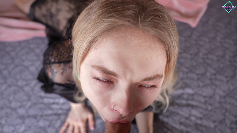 Karneli Bandi: Horny beauty tasted dick and lost control. Karneli Bandi