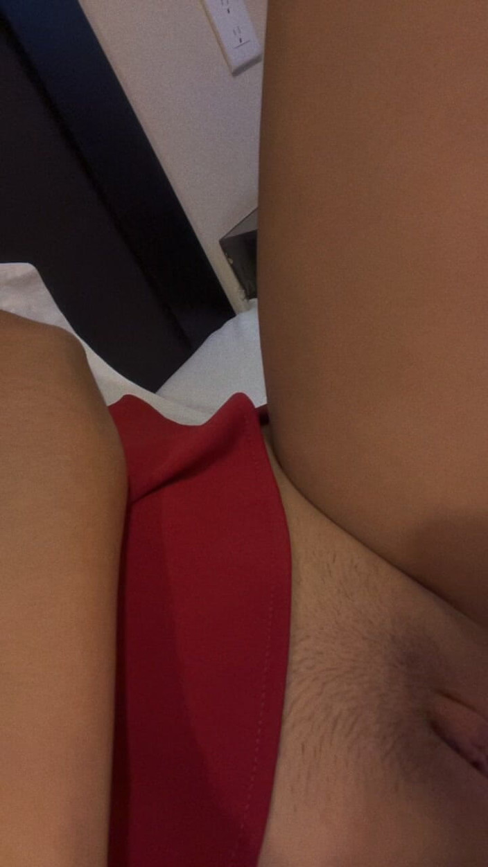 StrayGirl: Memakai Mainan Baru Saya