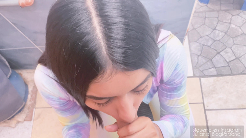 MyBlogPersonal: I fuck my horny neighbor in leggings in the backyard...