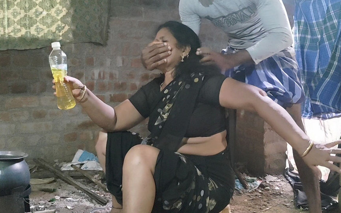 Mathvan: 継母は料理をしていて、若い継息子私は彼女とセックスしました