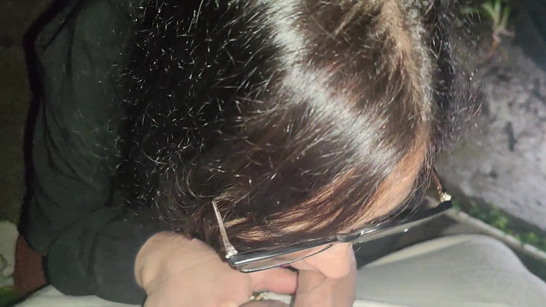 Crisanto999: Mama vitregă a reginei cea mai bună prietenă este o...