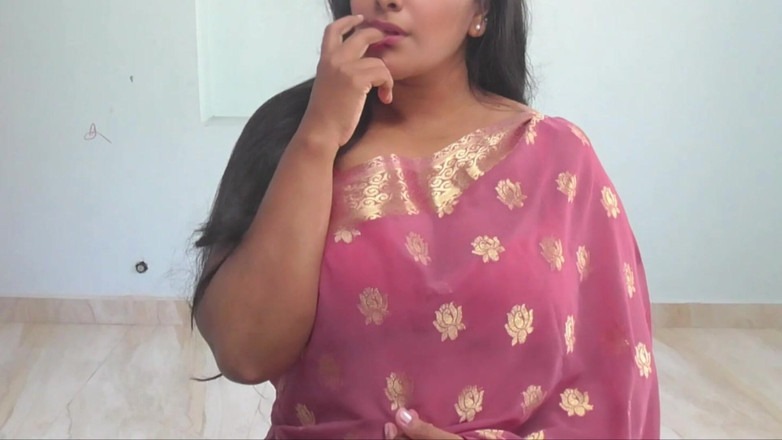 Your Arya: Моя індійська маленька пизда дезі така мокра, що мені потрібен член