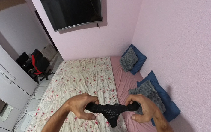 Jennyferpimenta: O femeie mai în vârstă cu experiență m-a prins, am fost...