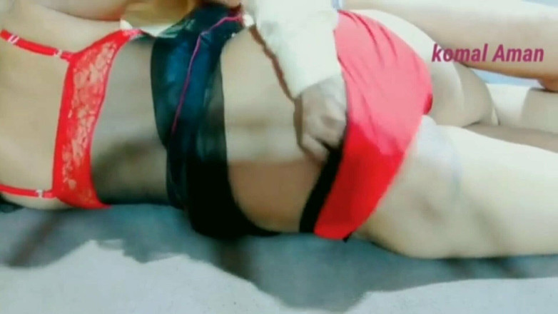 Komalaman: ヒンディー語のオーディオで彼の母方の継父継息子と夫のセックス。パート2