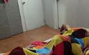 oficialkairadenaly: Hermosa madrastra Aly Denali me pilla masturbándome a cambio, terminándola...