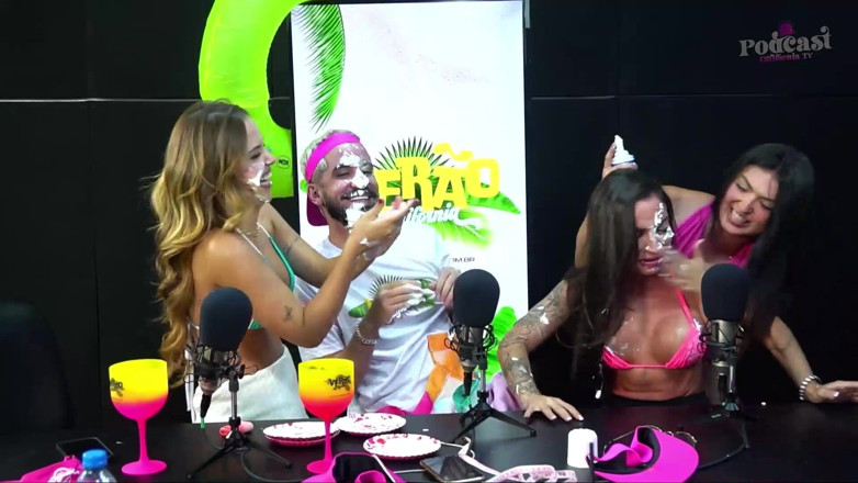 California TV: Pagode Da Ofensa - Ep. Summer California: Agnes, Clara Wellen și Monique...