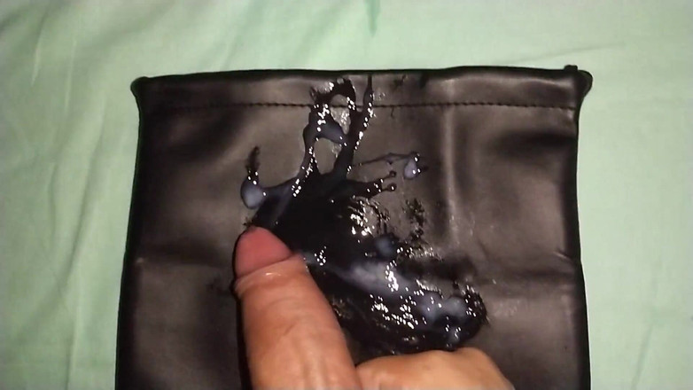 Lo Zborro: Per tua moglie stupido cornuto