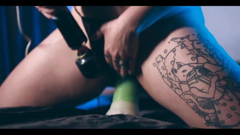 MariLou Moreira: Finale Parte Vieni a guardarmi divertirmi con il vibratore e...