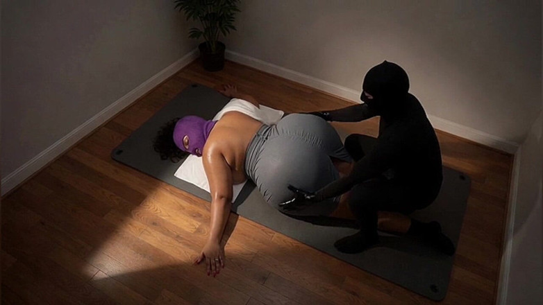 Xprohibidox1: Sister in Law BBW Secret Oil Massage - Face Down Ass...