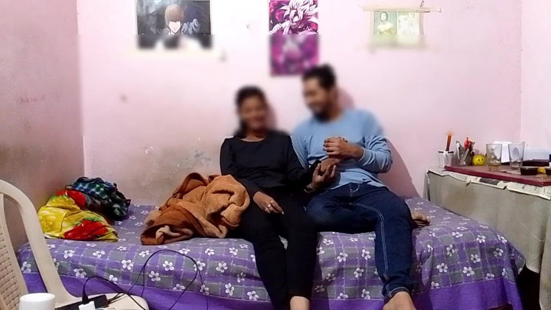 Anny: 办公室的深夜