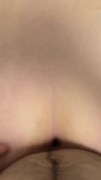 PAWG amatérská sexy milfka ošukaná zezadu