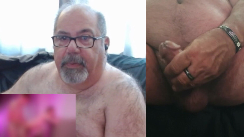 JohnGalt_060769: Honění při komentování na porno