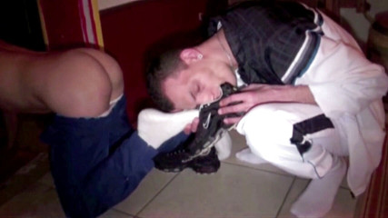 Gaybareback: Slut humiliated by ton Scally boy top