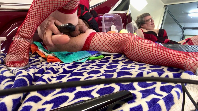 Dozen summer 3: Protahování mé díry!