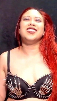 Loser sukakan zakar besar dewi Asia