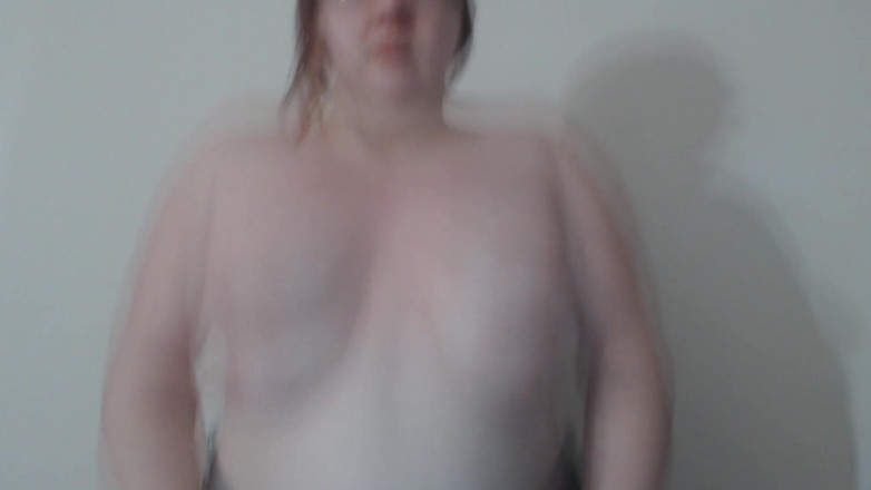 Miss Evanna: BBW tits flopping everywhere