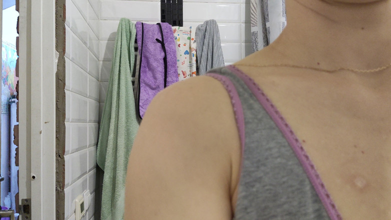 Risky Hairy Couple: Big Woman's Muscles Flexing