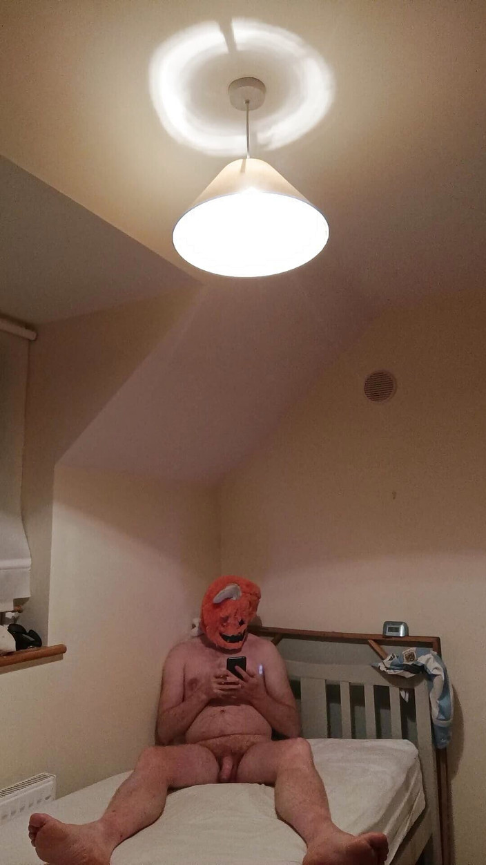 Matt77: Mrdka masturbuje se mnou 8. září 24