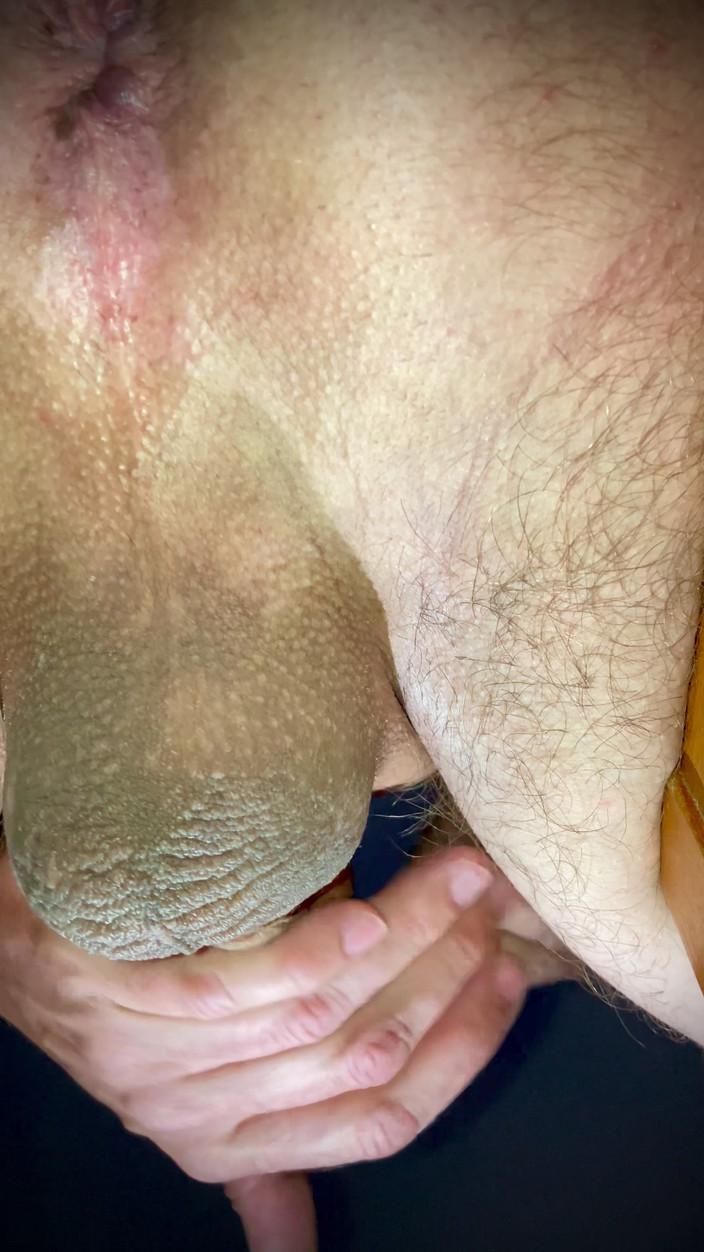 White Ukrainian Dick: 사정에 대한 후장 반응도 훌륭합니다!