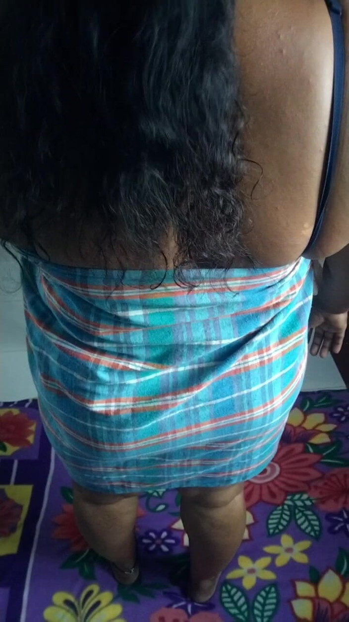 Benita sweety: Pasangan desa lagi asik nyepong kontol sampai es krim