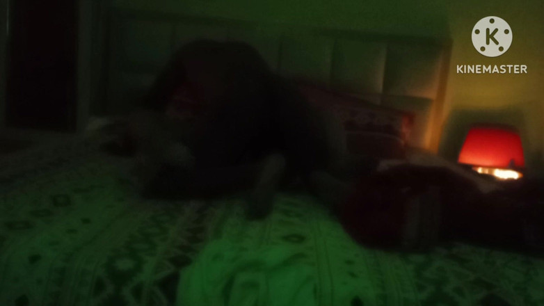 Ankita10000: Istri hot lagi asik sama sahabat sendiri di kamar hotel