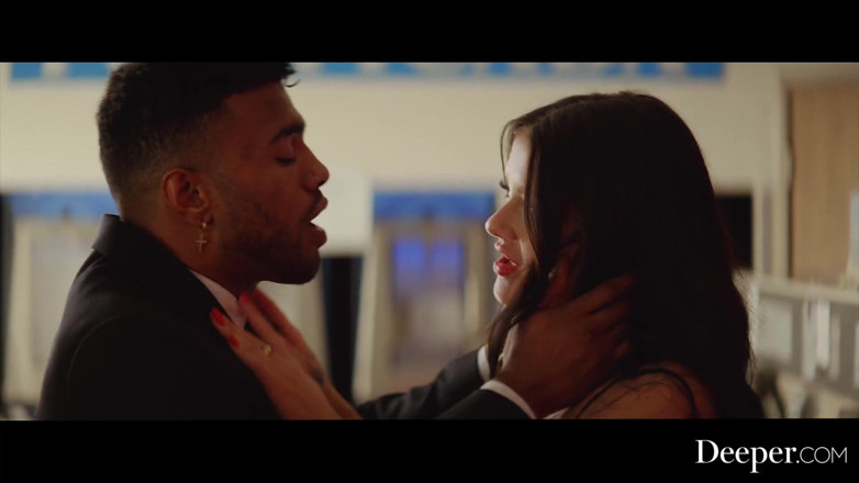 Deeper: Deeper. Bratty Actress Ryan Tests the Limits of Manual
