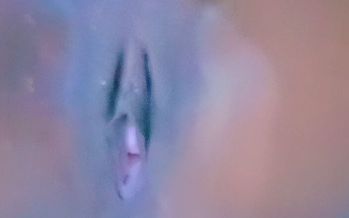 Km254: Moje ebenová kundička zblízka