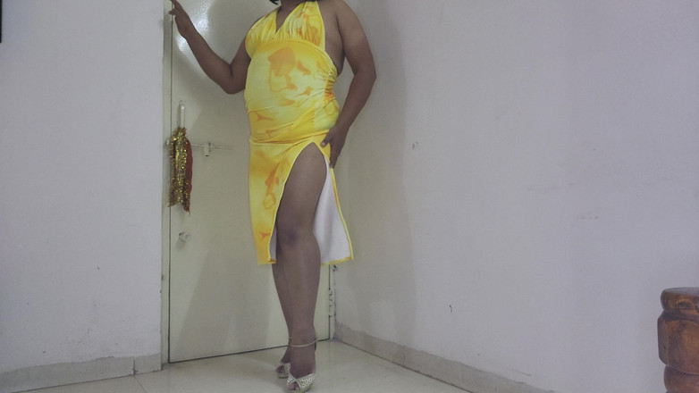 Indiansissychubby: Layani aku, aku pengen ke aubcribe ke fabhouseku