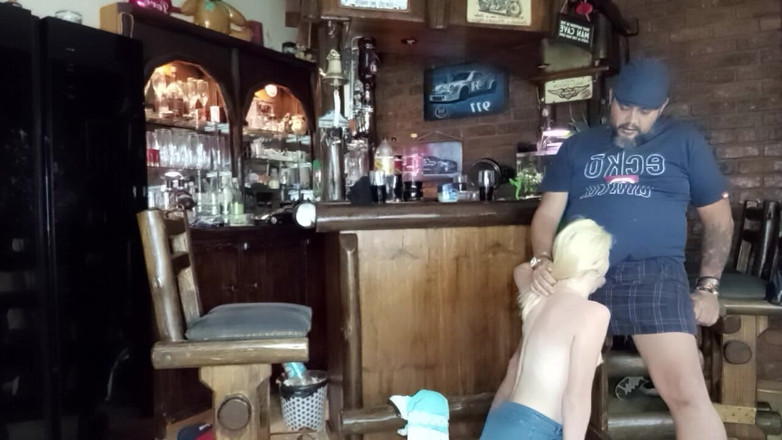 Bigjoefuckalott: La Presa Di Cazzo 2 Cocoks 1 Sborrata in Faccia