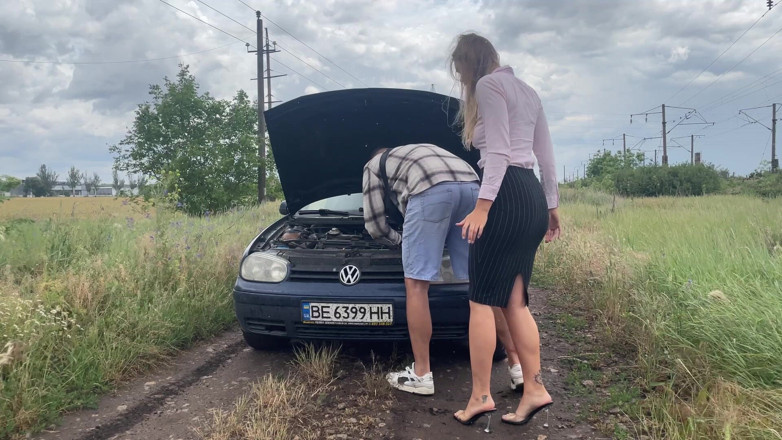 HotPrincessUA: Conductor ejecutivo se moja de revving y se masturba a...