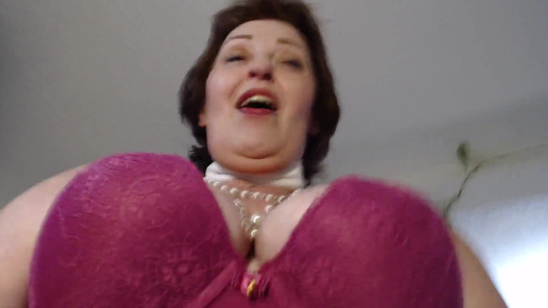 dawnskye1962: 795キスミーは私のつま先を吸う私と一緒に兼ホットドーンが新しいkisstacular foottastic Orgasmathonで戻ってきました