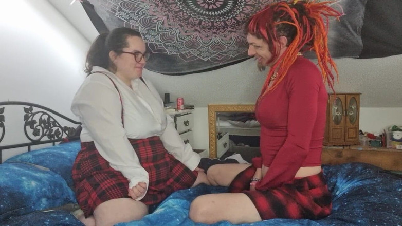 Jasmine Dlight - UK's most extreme anal porn star: 大学宿舍实验Jasmine_dlight &amp; moistmolly92学习如何亲吻热约会