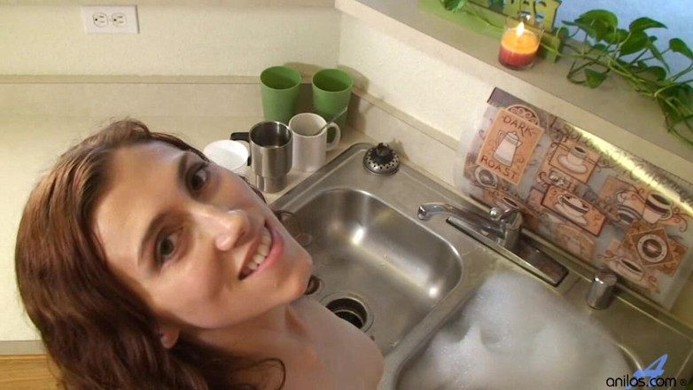 Anilos: Naughty Housewife