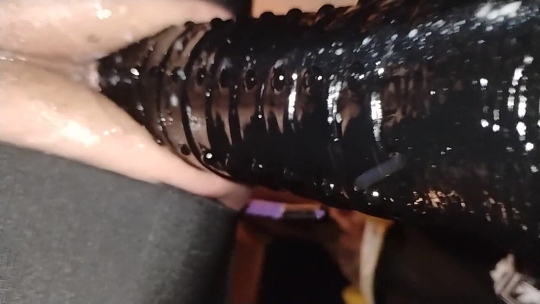 HungBareBackRabbit: 私のお気に入りのディルド