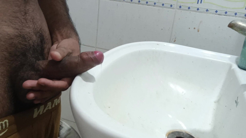 Brijesh 270: Semua video campur aduk di kamar mandi sama ibu tirinya...