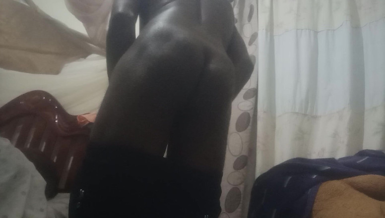 Ema2: Kontol hitam besar Afrika