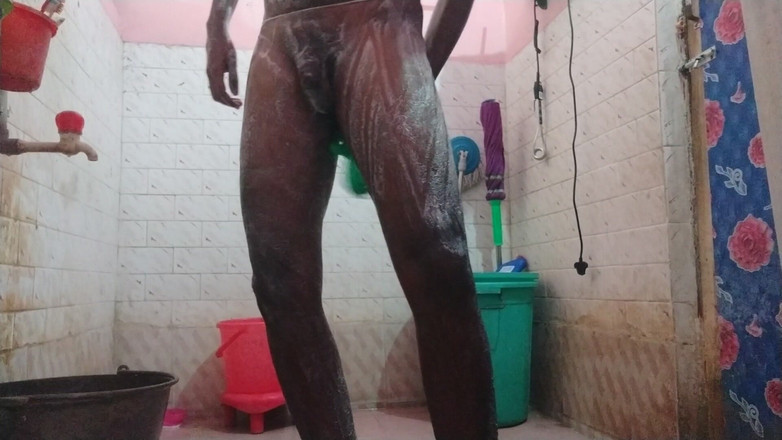 Tamil 10 inches BBC: 泰米尔性感洗澡