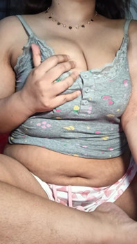 Desi Bhabhi Video Persendirian Solo