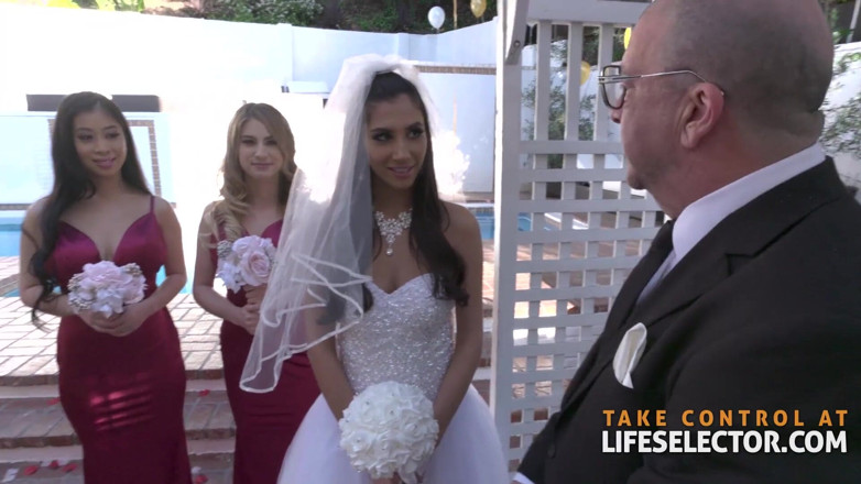 LifeSelector: Ngentot memek pengantin wanitamu, gianna dior &amp; bridesmaids, kristen scott dan...