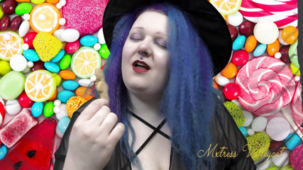 Mxtress Valleycat: Sneaky sorceress turns you into a snack