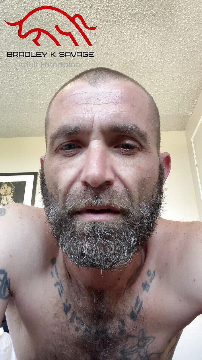 Bradley K Savage: Verbal papai explicando como agradar o papai