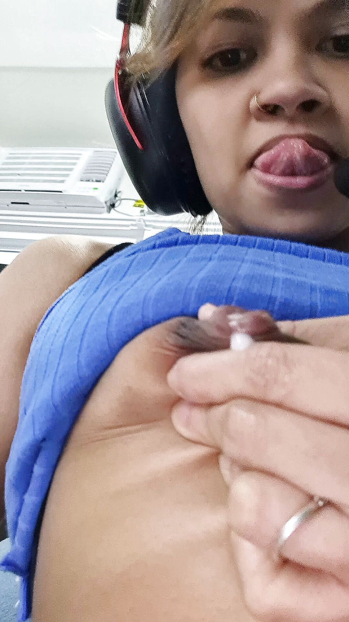 SexyGamingCouple: Kompilace dojení mých koz za zády mého muže