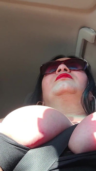 My Big Tit in Public Rute