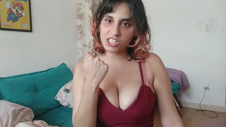 Ms Candy Bunny: Battendo una cagna per te