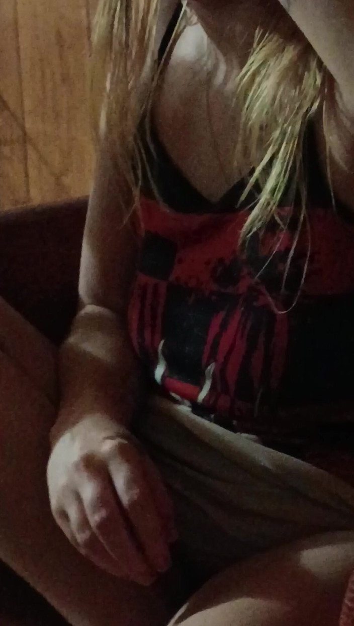 JolisaXXX: Wifey Being Playful with Hubby